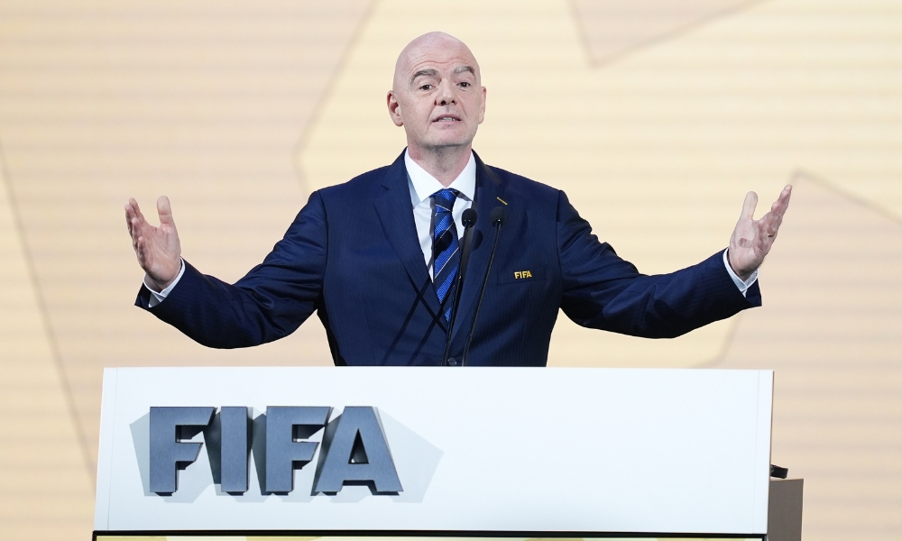 与之前赛季 与之前赛季